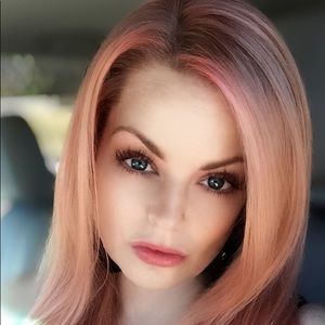 Meet your Posher, Denise